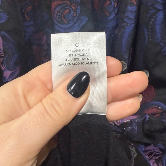 NWT Sachin + Babi Noir Hannabi Skirt in Imperial Floral size 8 - Picture 4 of 8